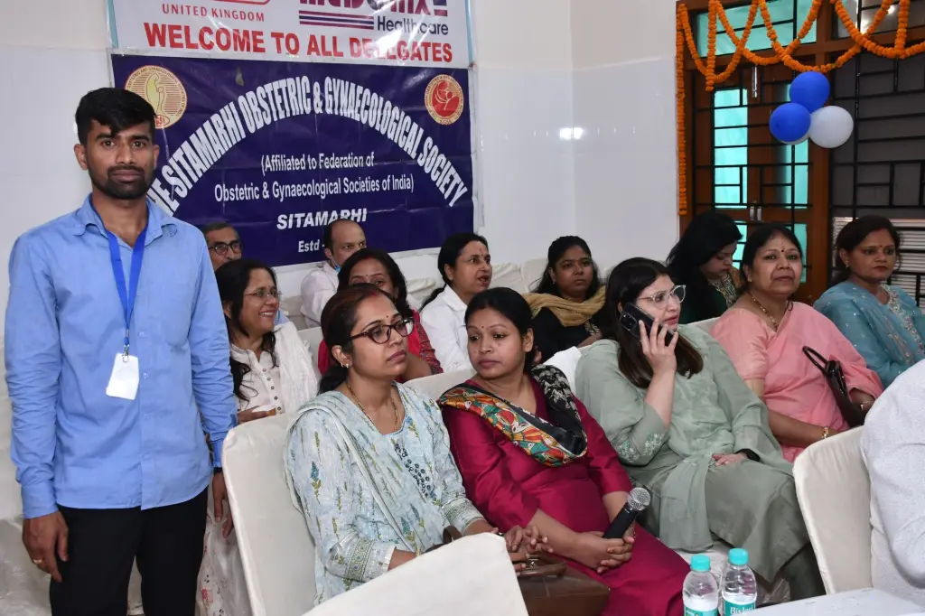 DR Madhu Singh heldingObstetric & Gynecology society 
